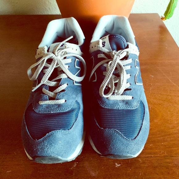 New Balance Classic 574 - Picture 1 of 5